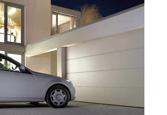 Porte de garage sectionnelle
