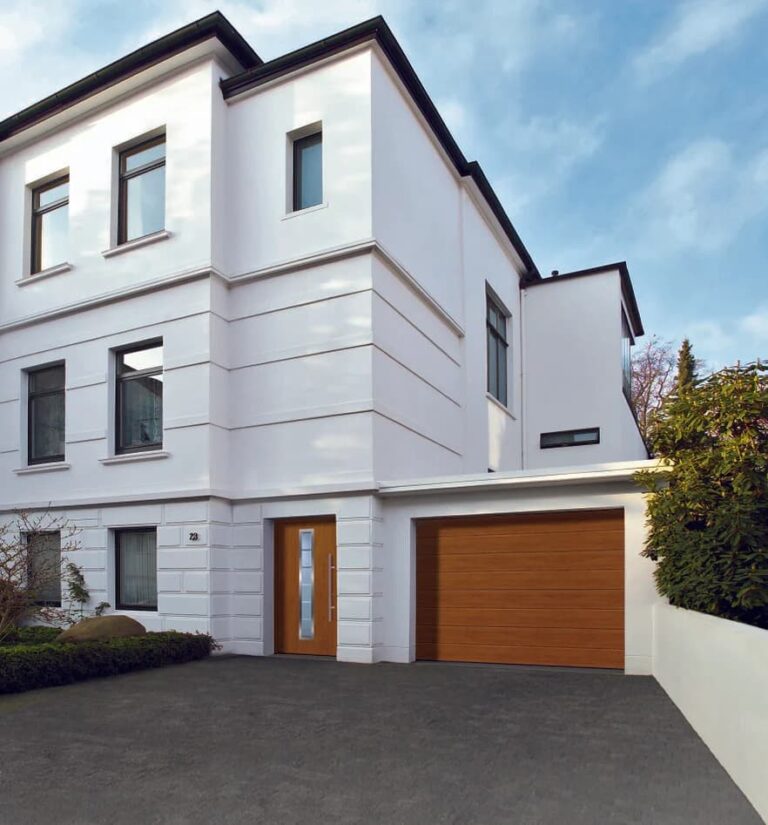 Porte de garage assortie