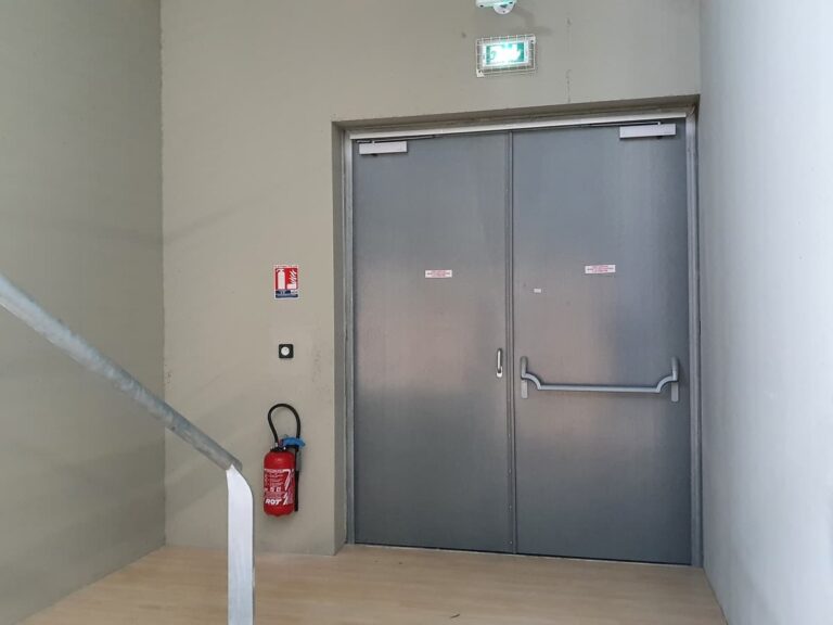 Porte coupe feu fer met alu