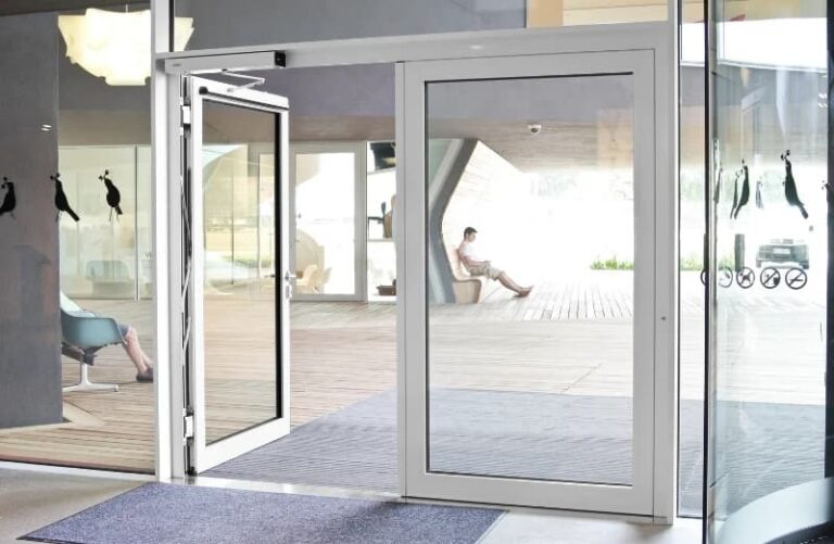 Portes Professionnelles Battantes